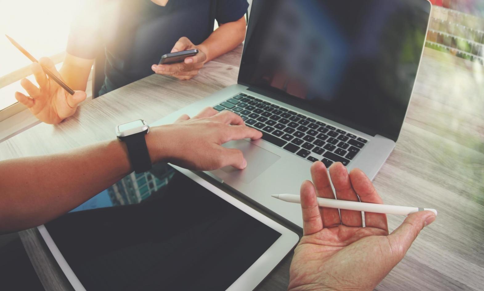 Hands-on workshop with students implementing machine learning algorithms on real datasets